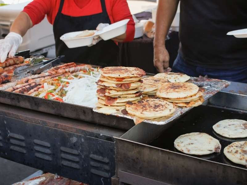 Menemukan Kerak Gosong Tempat Jual Griddle Electric? Inilah Cara Mudah Membersihkannya